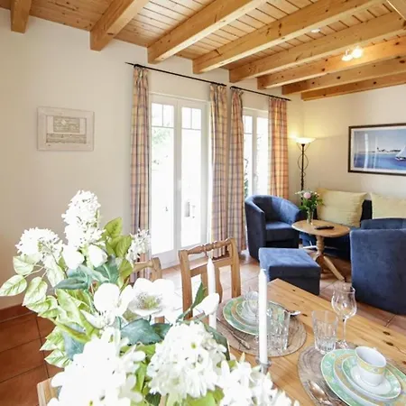 Seepferdchen, 11a, Haus Zingst 11a Semesterbostad Ostseebad Nienhagen