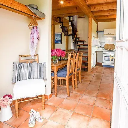 Дом отдыха Seepferdchen, 11a, Haus Zingst 11a Остзебад Нинхаген