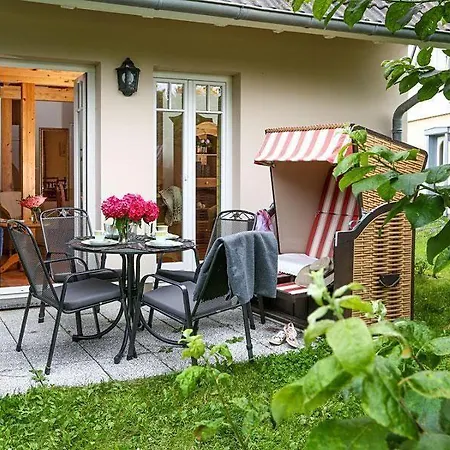 Seepferdchen, 11a, Haus Zingst 11a Ostseebad Nienhagen