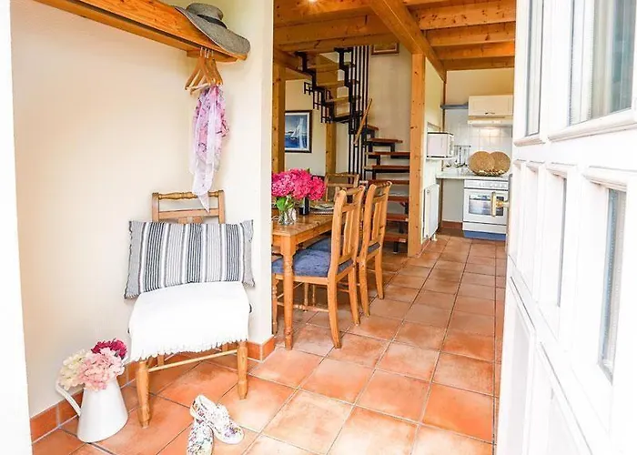 Дом отдыха Seepferdchen, 11a, Haus Zingst 11a Остзебад Нинхаген